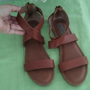 Steve Madden sandals